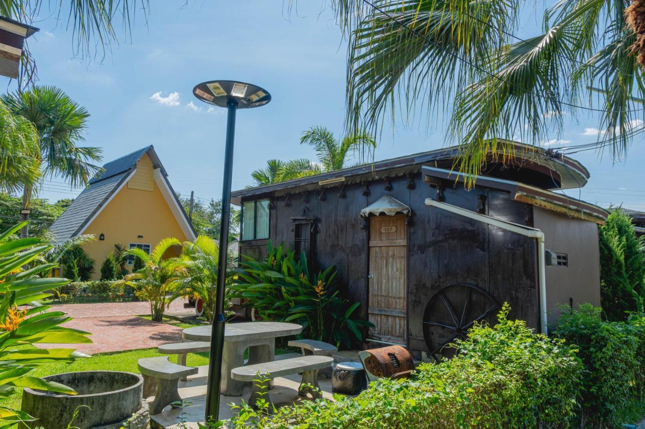 Apinya Resort Bangsarey Ban Tao Than Luaran gambar